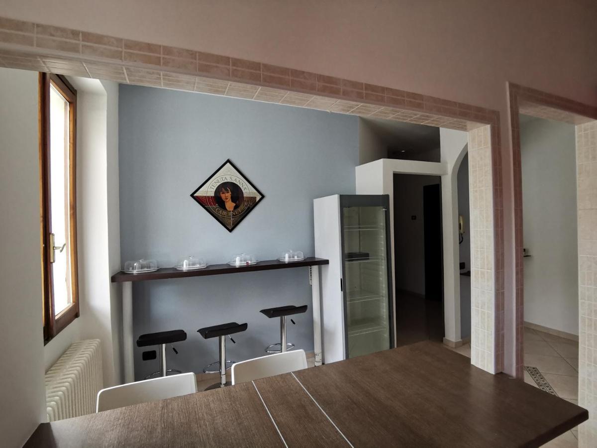Beb I Portici Panzió Cernobbio Kültér fotó