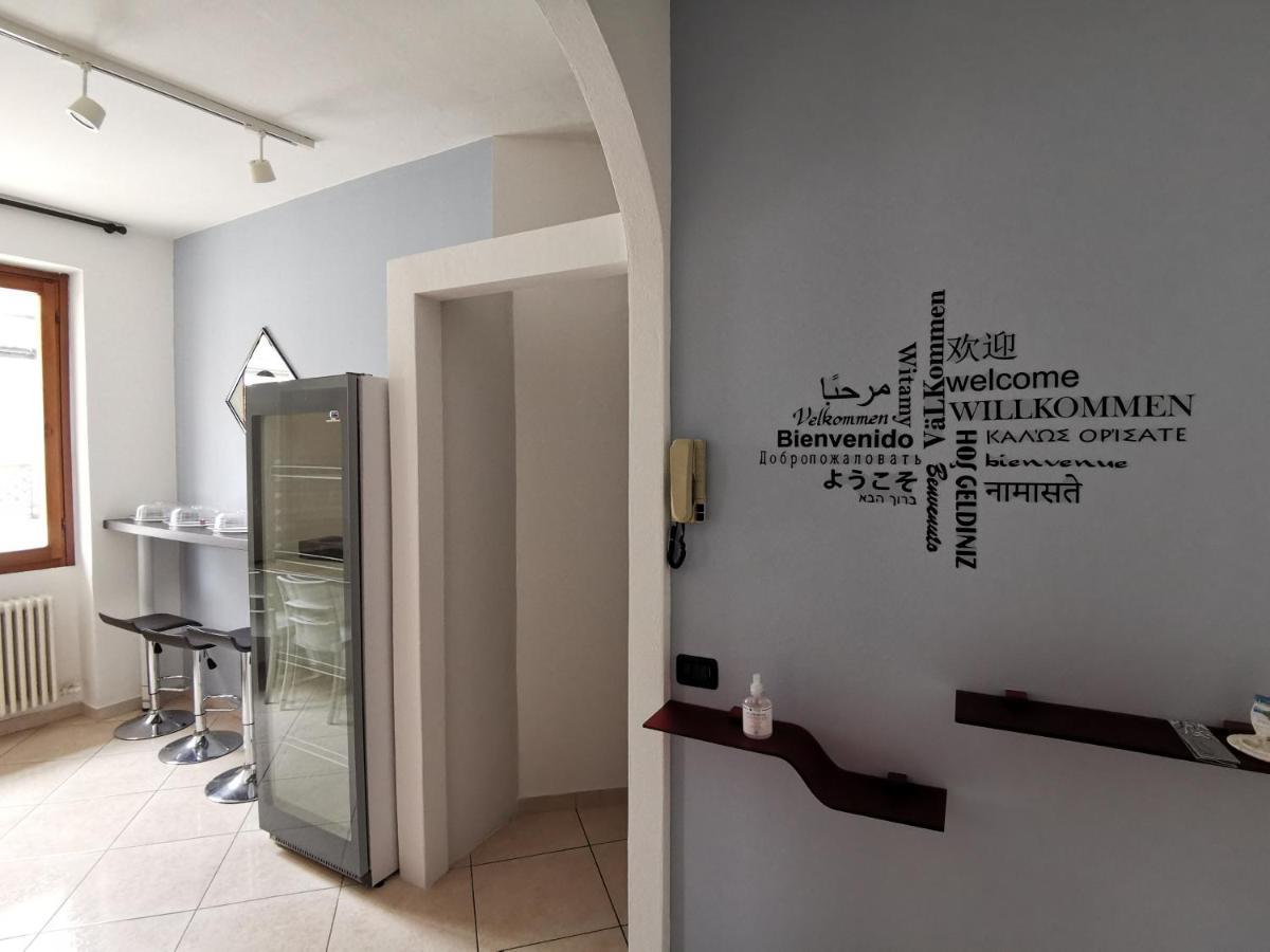 Beb I Portici Panzió Cernobbio Kültér fotó